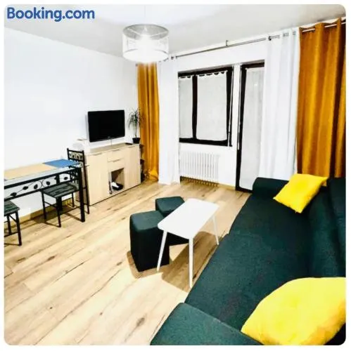 SOBNB LES CEDRES- Appartement neuf a 2minutes de la frontiere - Image 1