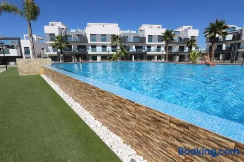 'Nº85' Oasis Beach X - Holiday Apartment - Image 1
