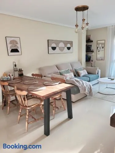 Ribeles Luxury Flat - Image 1