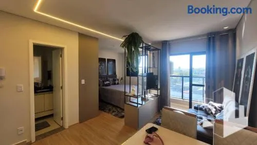 Studio bem localizado - Image 1