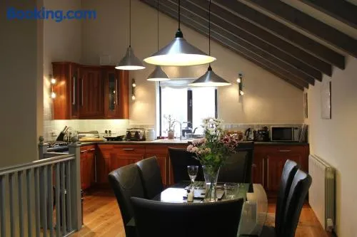 Alston Art Apartments - Image 1