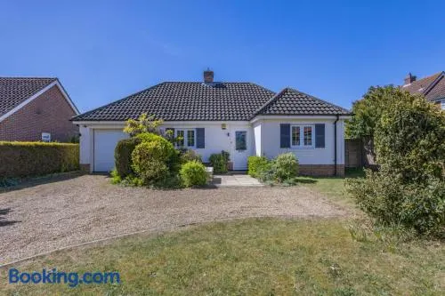 2 Bed in Snape oc-12sf - Image 1