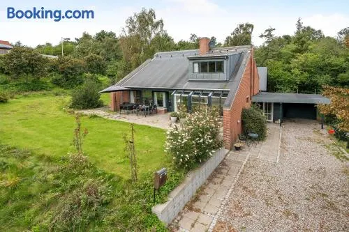 Cozy little cottage on Helgenæs - Image 1