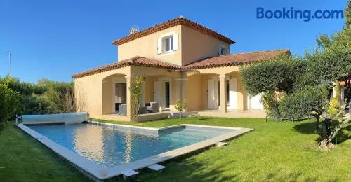 Villa Noa Pertuis - Image 1