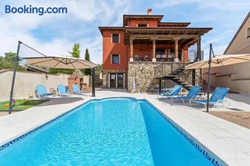 Estrena nuestra Casa Rural Los Hebrero - Image 1