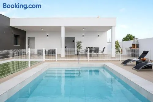 Villa Sandra solo familias - Image 1
