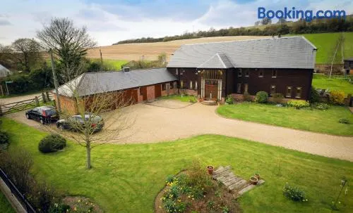 North Downs Barn - Image 1