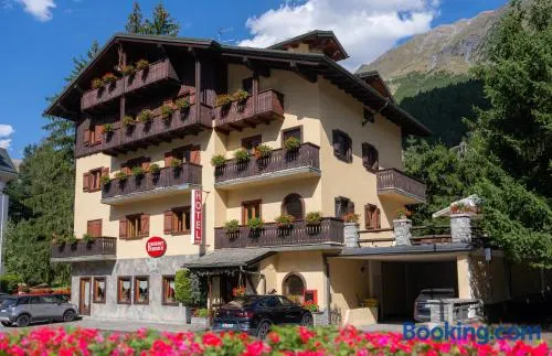 Residence Checrouit - Image 1