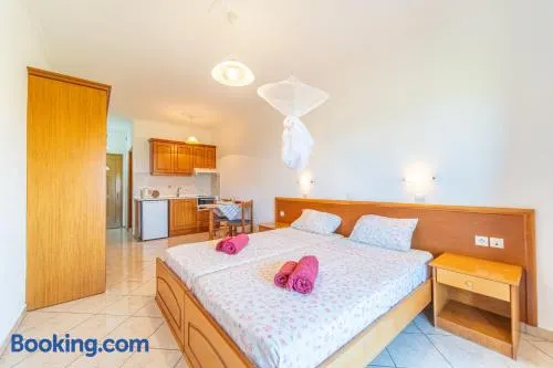 Giannis apartments 13 - Image 1