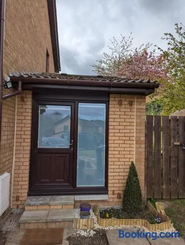 En-suite double room with private entrance - Image 1