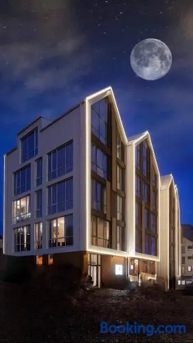 Baza Smart Hotel - Image 1