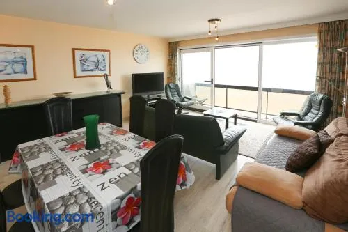 Apartment Magnum 2 - Image 1