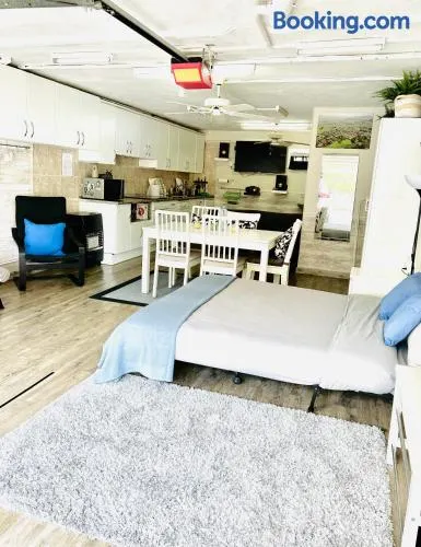 Estudio-loft con playas cercanas - Image 1