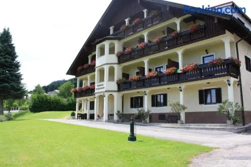 Haus Rosenauer Zimmer & Ferienwohnungen - Image 1