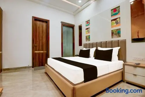 Hotel O SS GRAND SUITES - Image 1