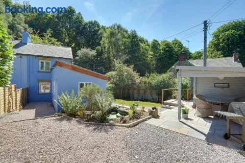 Badger Cottage - Image 1