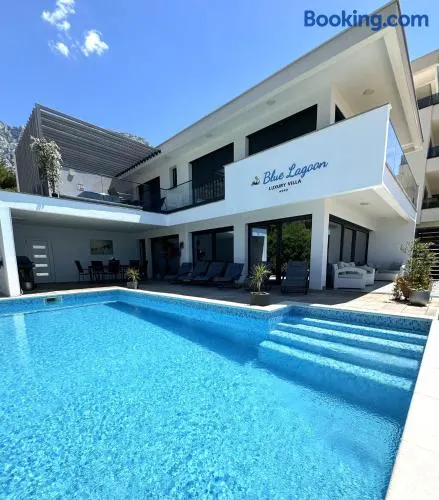 Villa Blue Lagoon - Image 1