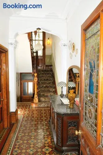 Balmoral Guest House - Image 1