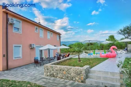 Apartments Kuk - Image 1