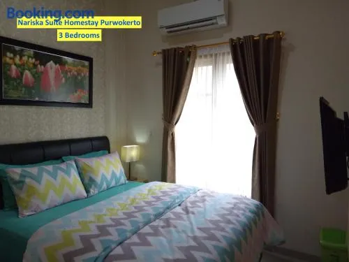Nariska Suite Homestay Purwokerto - Image 1