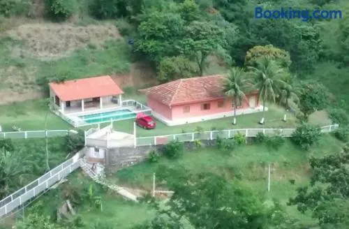 Sítio em vassouras - Image 1