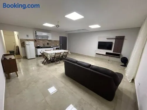 Oka Guaranis - casa aconchegante para grupos c ar condicionado e café da manhã - Image 1