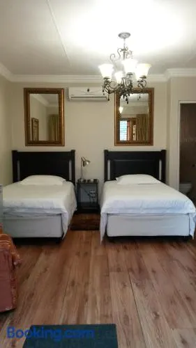 VAAL RIVER GUEST HOUSE - Image 1