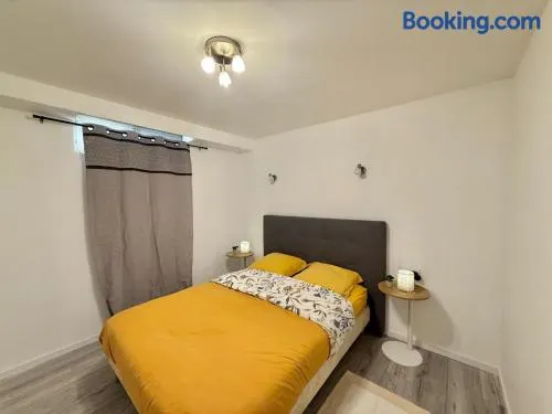 Logement en souplexe indépendant dans une propriété - Image 1