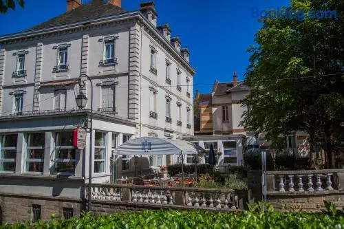 Hôtel des Thermes - Image 1
