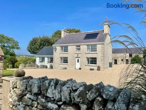 Country Farm House - Image 1