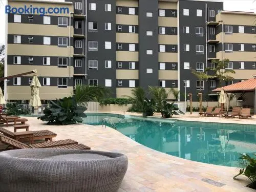 Apartamento com piscina aquecida e churrasqueira - Image 1