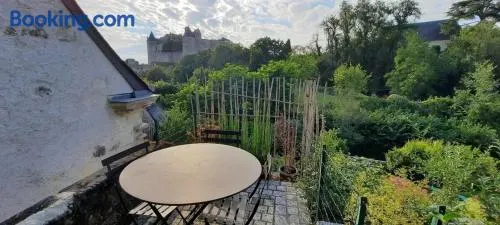 Appartement accueillant à Luynes, 60 m² avec jardin - Image 1
