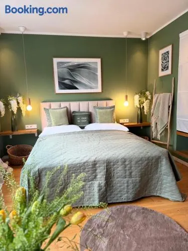 Nettes Appartment in Düsseldorf-Derendorf - stylisch + gemütlich - Image 1