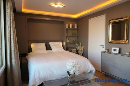 Luxury Studio Daumesnil Wifi & Netflix - Image 1