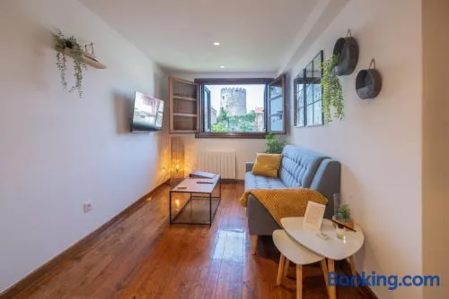 Apartamento histórico en el centro de Llanes, a 2 min a pie de la playa - Image 1