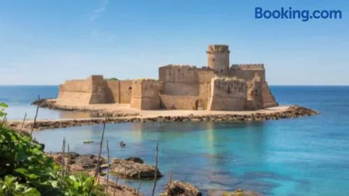 White beach Le Castella - Image 1