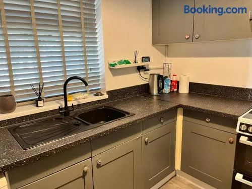 Accessible Flat Bedford - Image 1