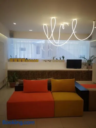 Ayhan Hotel - Image 1
