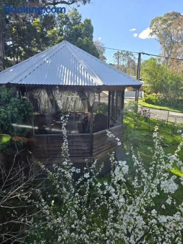 Nottingham way Homestay - Image 1