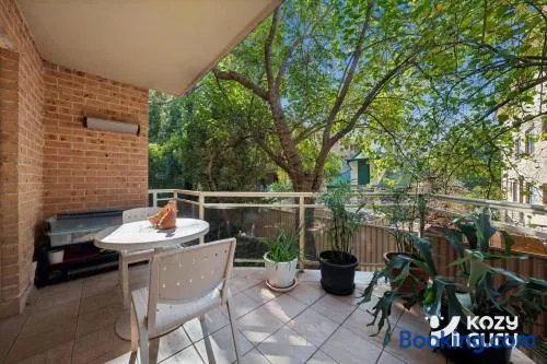 KozyGuru | Bexley | Urban Escape with Leafy Charm - Image 1