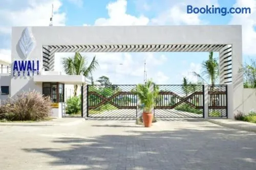 Awali Villa B9 - Image 1