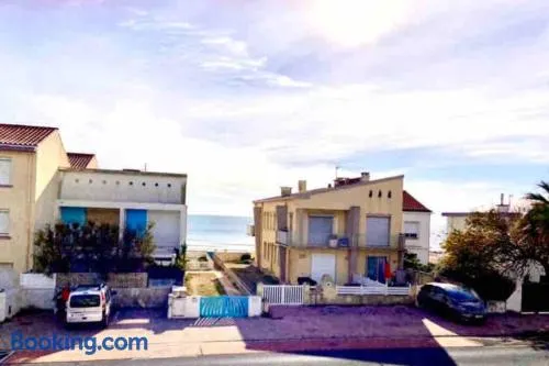 Studio vue Mer - Image 1