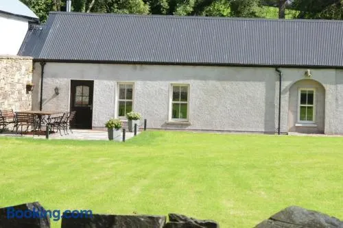 Rectory Cottage. Close to Enniskillen and lakes. - Image 1