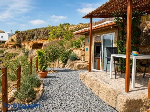 Eco-Finca Azuay - Cave refuge - Image 1