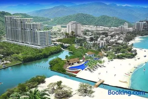 Apartamento Encantador Samaria Club de playa, 3 alcobas 6 personas Playa Privada Considerar manillas de club de playa - Image 1