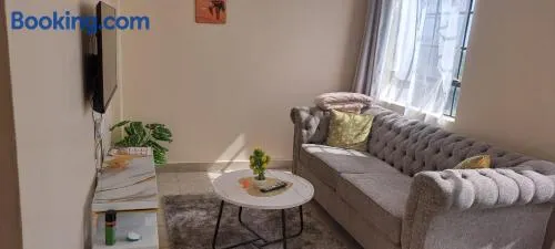 Cosy 1bedroom apartment - Image 1