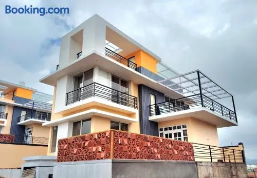 ROYAL MEADOWS IGATPURI Private Pool Villa H - Image 1