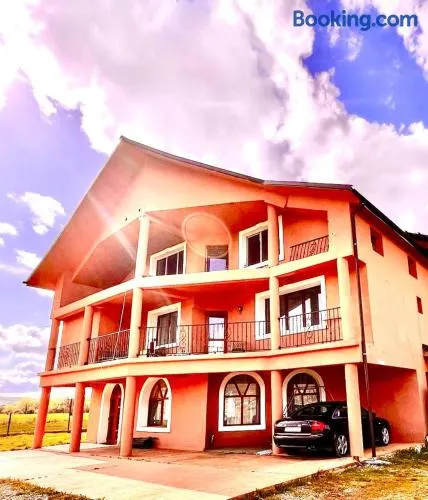 Casa Mardar - Image 1