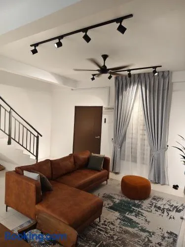 Stella Homestay - Image 1