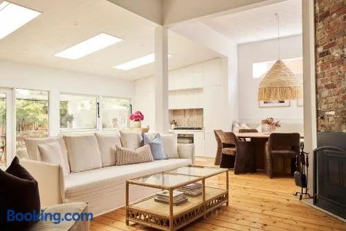Thunder St Cottage Light Bright Home - Image 1